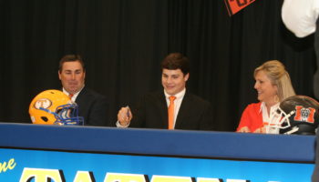Ward Signs with Mercer University